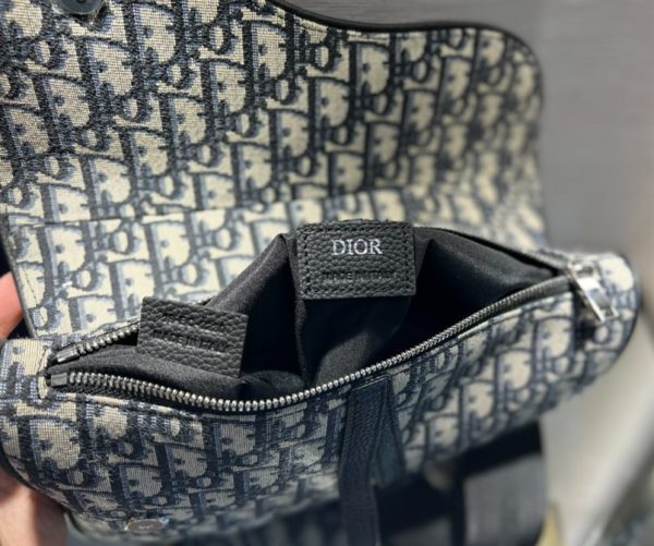 Dior Saddle Bag - DM02