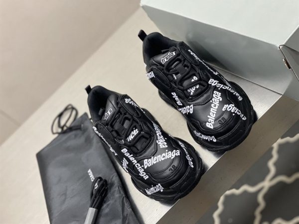 Balenciaga Triple S Logotype Trainers Sneakers - GS29