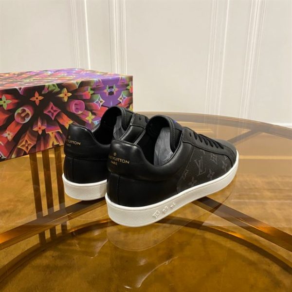 Louis Vuitton Luxembourg Sneaker - LS44