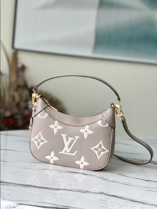 Louis Vuitton Bagatelle Mini Hobo Handbag - LH25