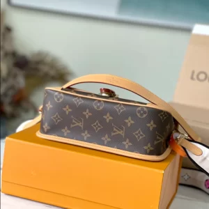 Louis Vuitton Diane Bag - LH28