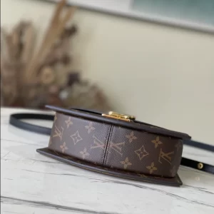 Louis Vuitton Tilsitt Bag - LH20