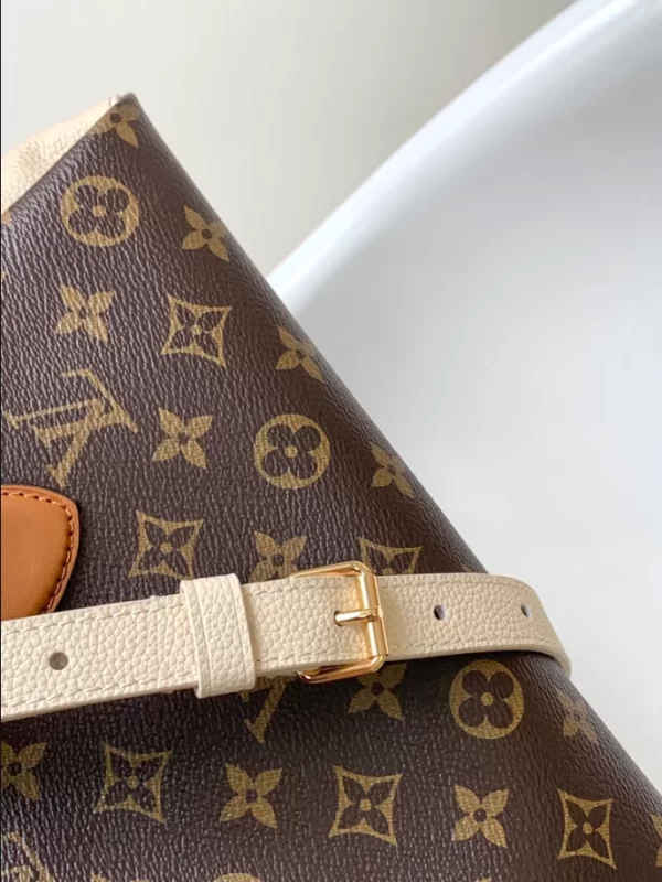 Louis Vuitton Vendôme BB Bag - LH32