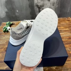 Dior B25 Runner Sneaker - DS16