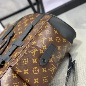 Louis Vuitton Christopher MM Backpack - LP10