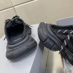 Balenciaga Men's 3XL Mule - GS47