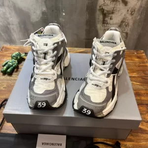 Balenciaga Men's Runner Sneaker in Grey- GS42