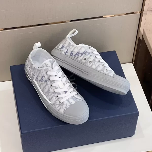 Dior B23 Low-Top Sneaker In White and Navy Blue - DS24