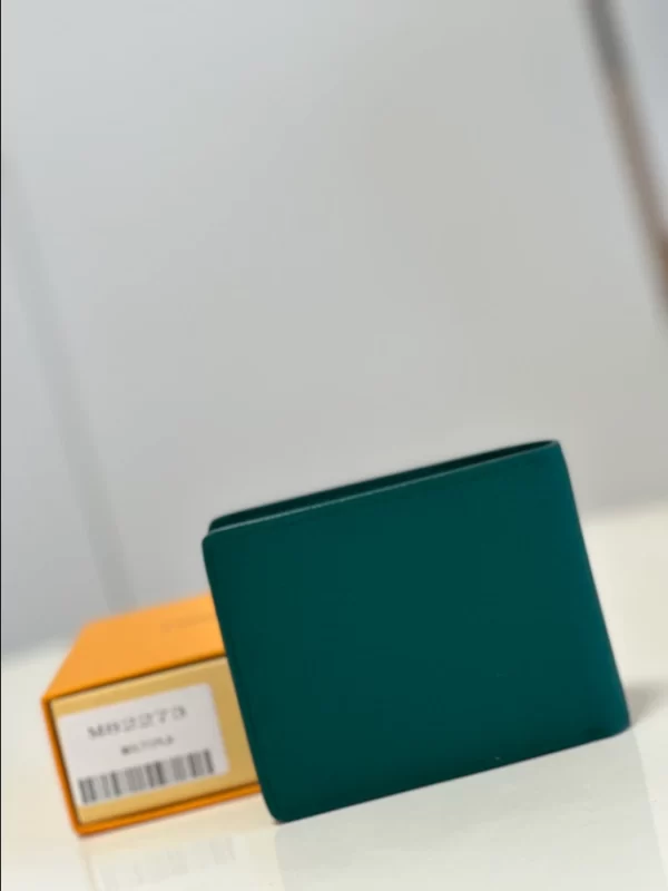 Louis Vuitton Multiple Wallet In Evergreen - LW04