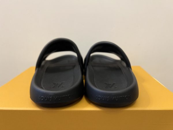 Louis Vuitton Waterfront Mule Slides - SL05