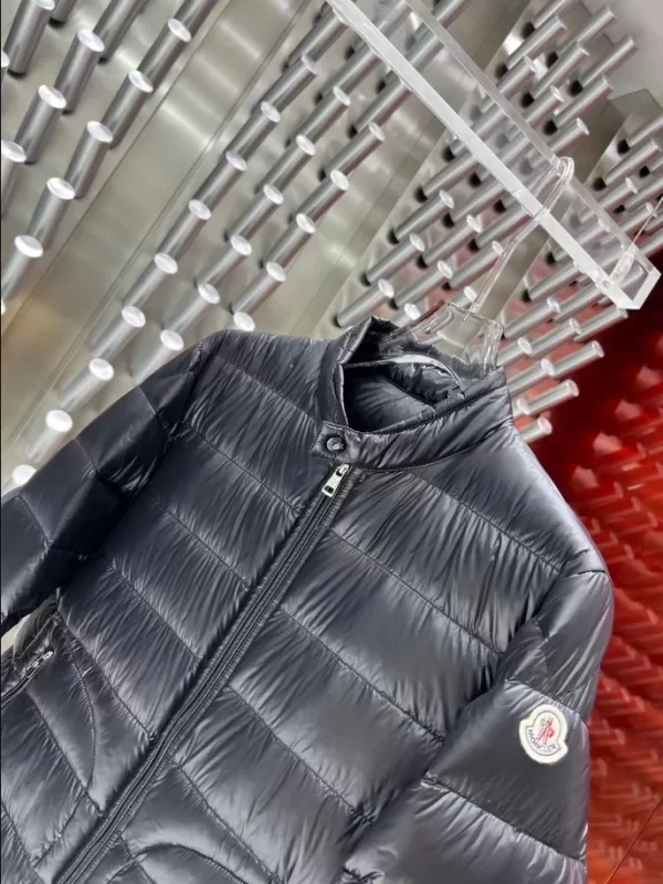 Moncler Short Down Jacket - MK25