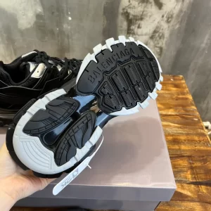 Balenciaga Track Sneaker In Black and Silver - GS70