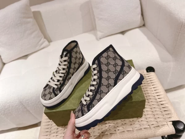 Gucci High-Top Sneaker - CS40