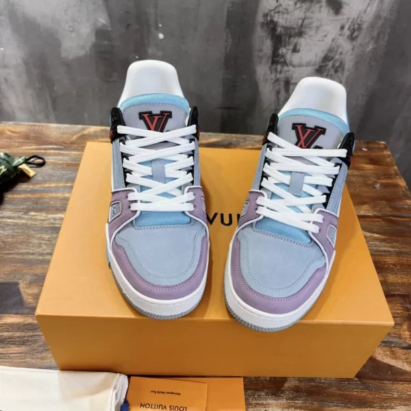 Louis Vuitton Trainer Sneaker In Blue - LS85