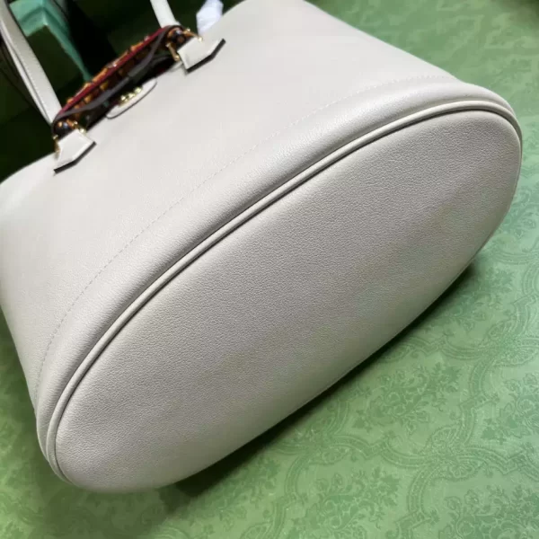 Gucci Diana Medium Tote Bag - G18