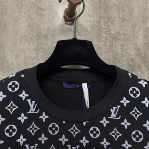 Louis Vuitton Gradient Cotton T-Shirt - LT33