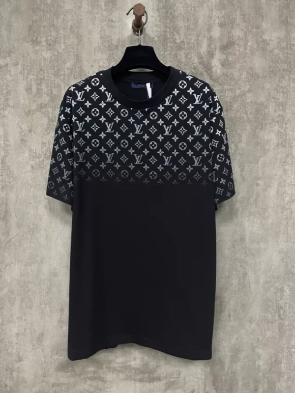 Louis Vuitton Gradient Cotton T-Shirt - LT33