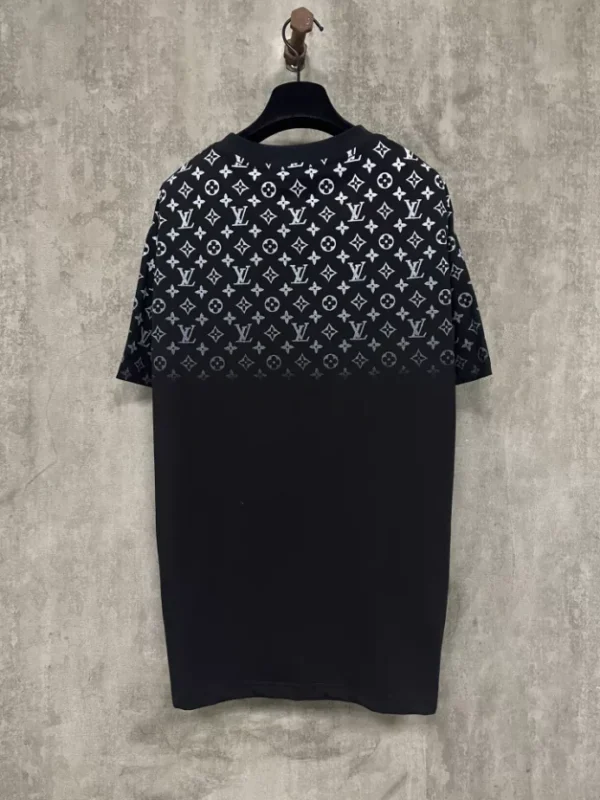 Louis Vuitton Gradient Cotton T-Shirt - LT33