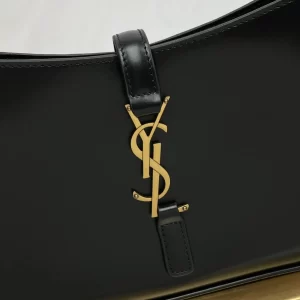 Saint Laurent Le 5 à 7 in Smooth Leather Bag - YSL16