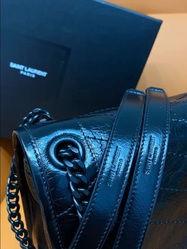 Saint Laurent Niki Medium In Vintage Leather Bag - YSL27