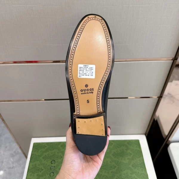 Gucci Jordaan Leather Loafer - GL24