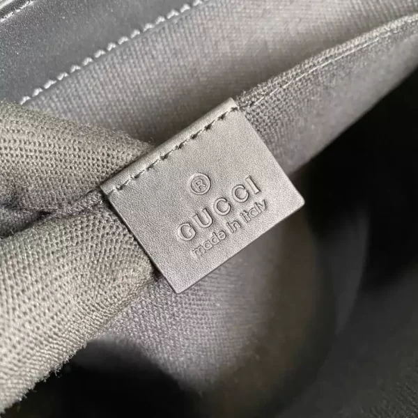 Gucci Messenger Bag - GM07