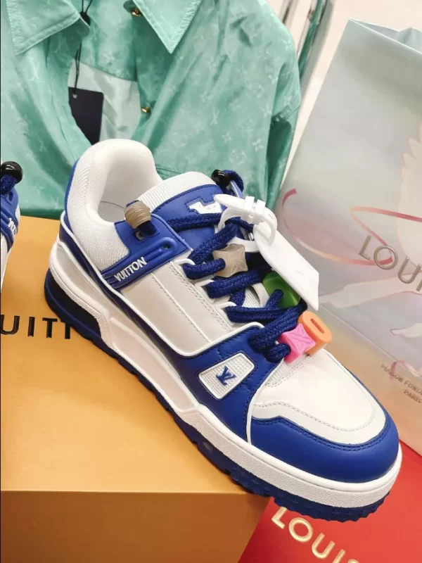 Louis Vuitton Trainer Maxi Sneakers - LS91