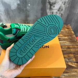 Louis Vuitton Trainer Sneakers In Green - LS99