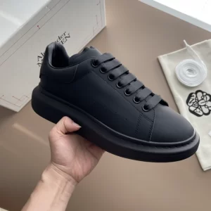 Alexander McQueen Oversized Leather Sneakers - AS10