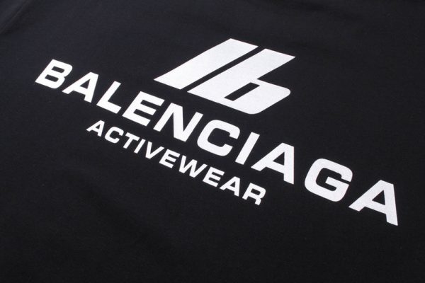 Balenciaga Logo Printed Crewneck T-Shirt - BT03