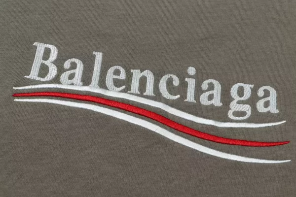 Balenciaga Political Campaign T-Shirt in Regular Fit - BT24