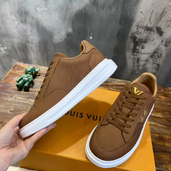 Louis Vuitton Beverly Hills Sneaker - LS119