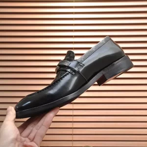 Louis Vuitton Loafer - LL20