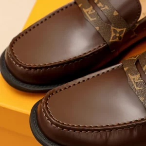 Louis Vuitton Loafer - LL29