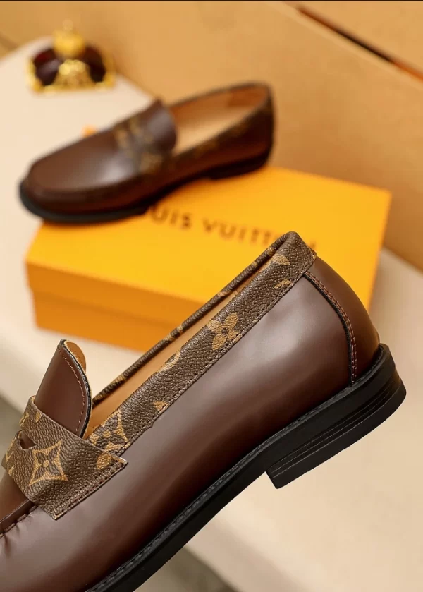 Louis Vuitton Loafer - LL29