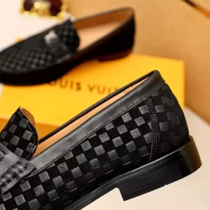 Louis Vuitton Loafer - LL36