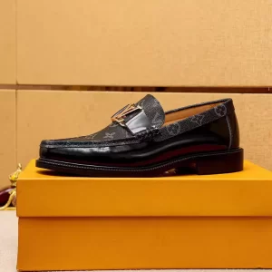 Louis Vuitton Louis Loafer - LL10