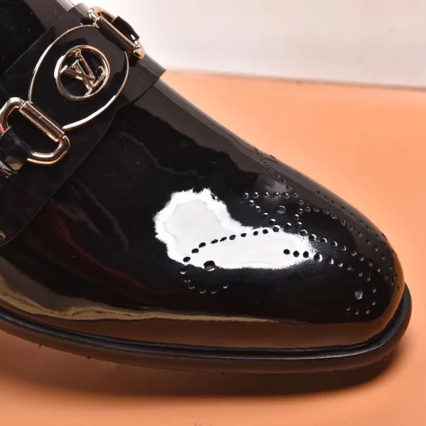 Louis Vuitton Loafer - LL12