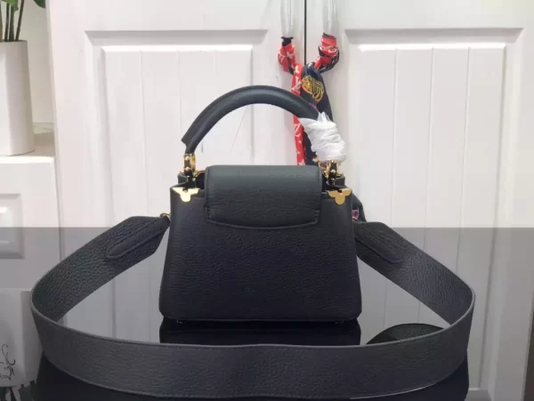 Louis Vuitton Capucines Mini Handbag - LH40