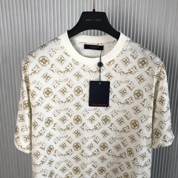 Louis Vuitton Monogram Cotton T-Shirt - LT53