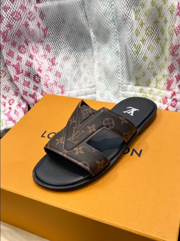 Louis Vuitton Oasis Mule - SL20