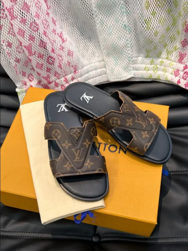 Louis Vuitton Oasis Mule - SL20