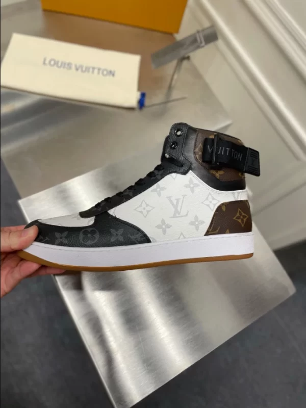 Louis Vuitton Rivoli Boot - LS127