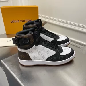 Louis Vuitton Rivoli Boot - LS127