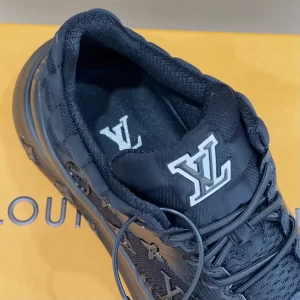 Louis Vuitton Show Up Sneaker - LS146