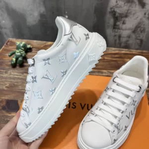 Louis Vuitton Time Out Sneaker - LS135