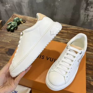 Louis Vuitton Time Out Sneaker - LS136