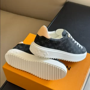 Louis Vuitton Time Out Sneaker - LS149