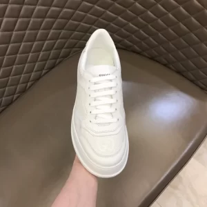 Gucci Embossed Sneaker - CS67