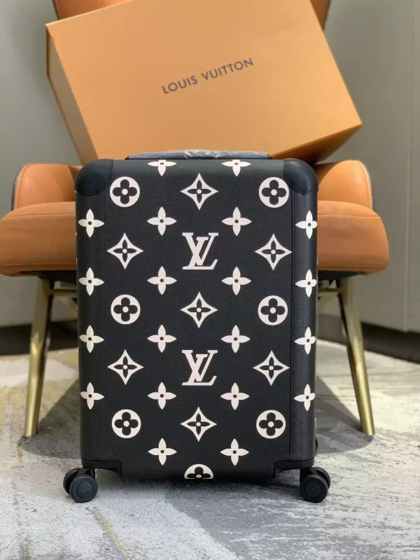 Louis Vuitton Horizon 55 - LD11